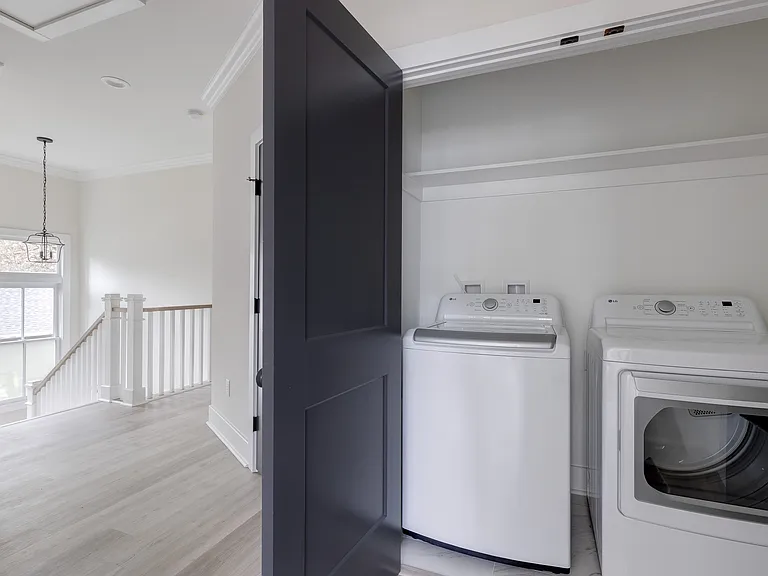 804 Shepherd St — Photo 9