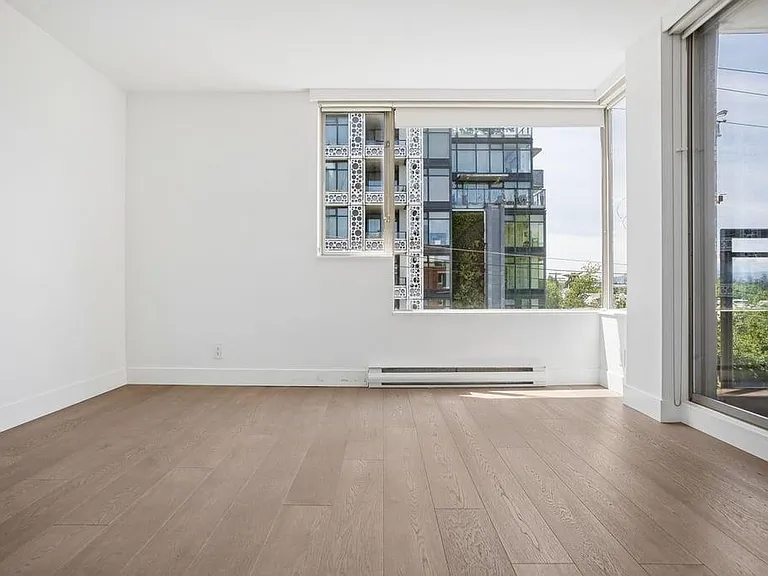 2348 Heather St #501 — Photo 20