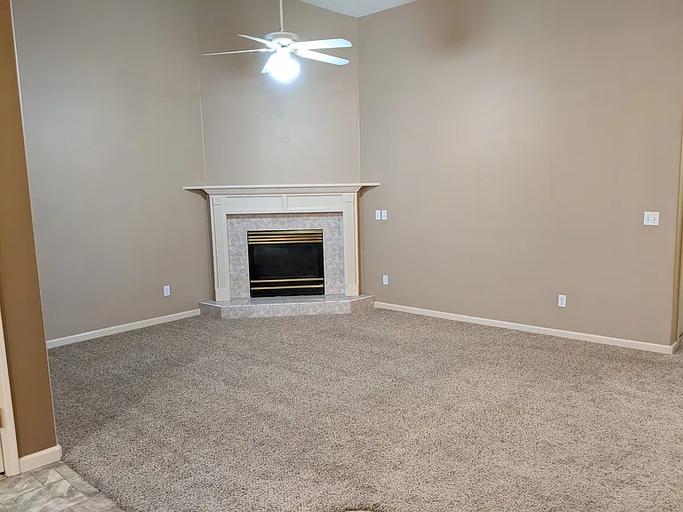 2754 Chad Dr — Photo 4
