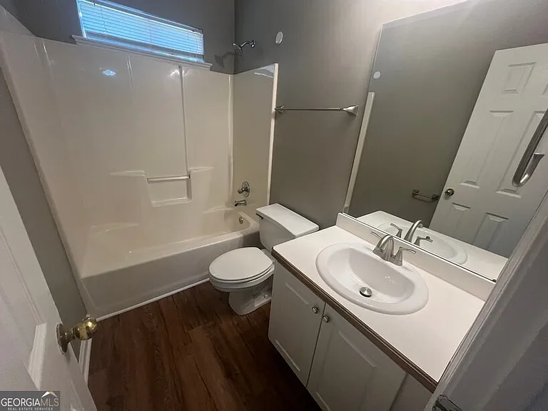 115 Falcon Ridge Dr — Photo 25