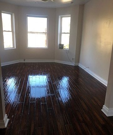 3rd image of 204 N Laramie Ave