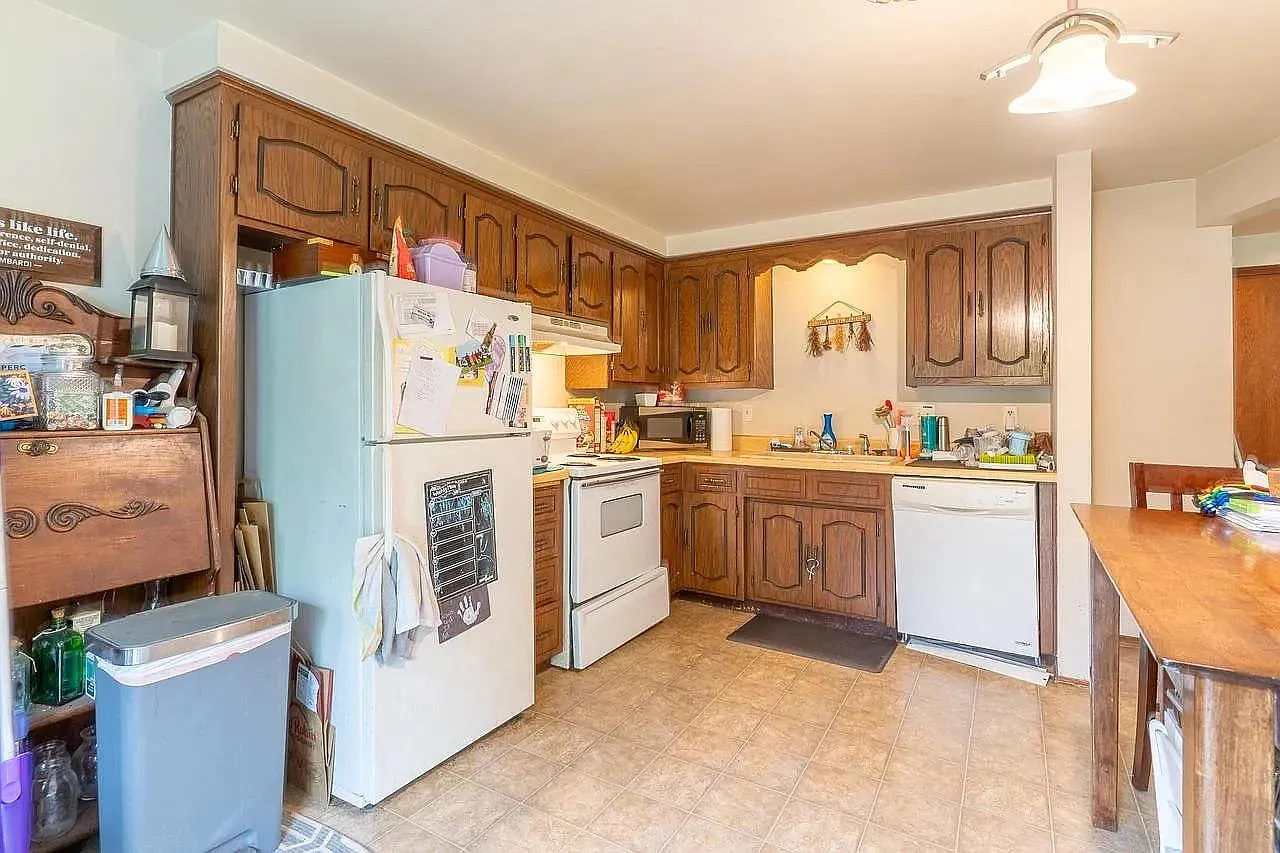 1701 Saint Agnes Dr - 1701 — Photo 1