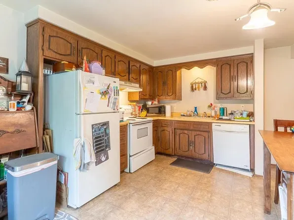 1701 Saint Agnes Dr #1701, Green Bay, WI 54304
