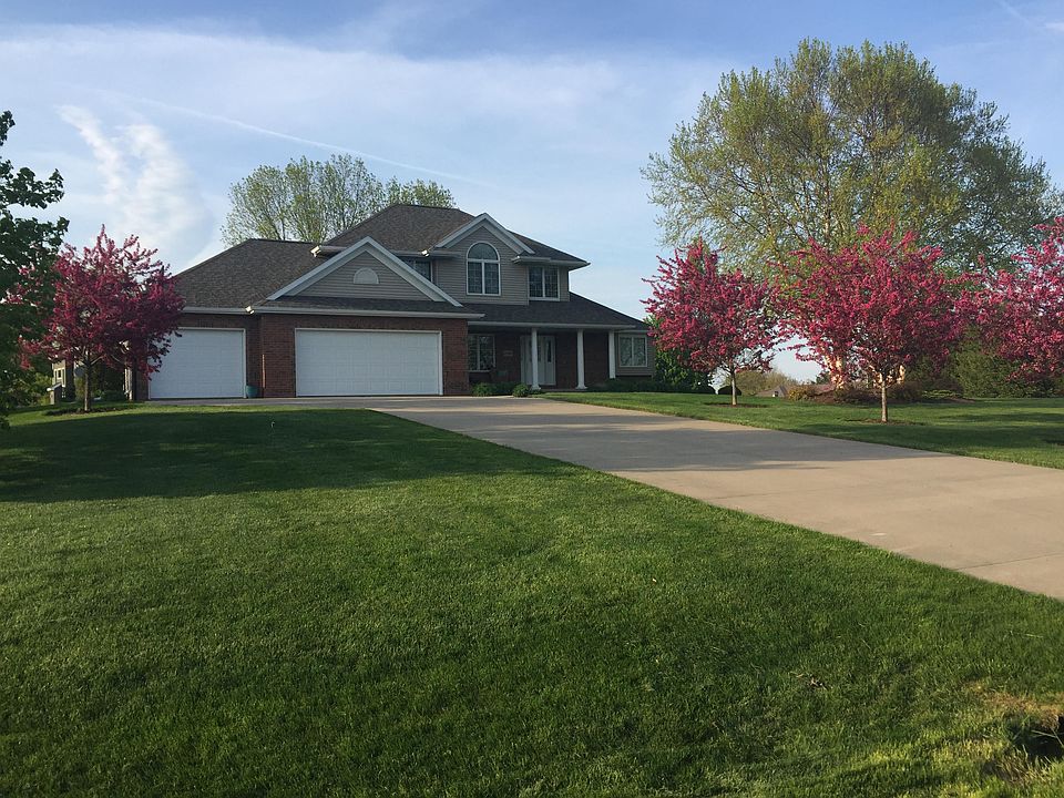 17129 Meadowlark Dr, Peosta, IA 52068 Zillow