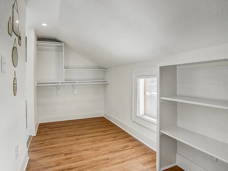 537 Ann Ave — Photo 11