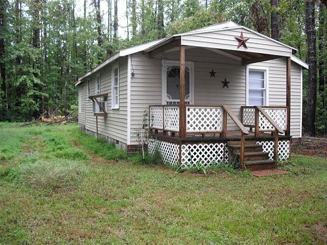 1st image of 127 Poplar Dr