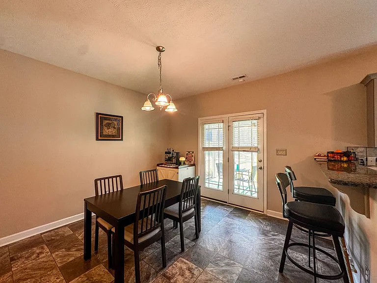 267 High Leaf Dr — Photo 13