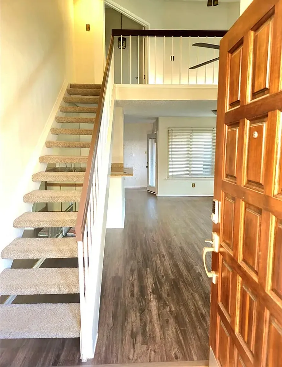 Main entrance - 565 Ranch Trl #221