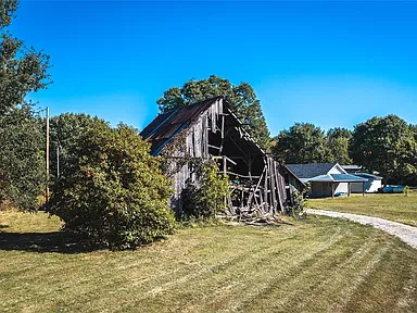 Property photo 36