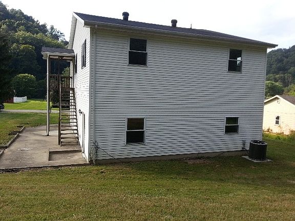 2nd image of 125 Brookside Dr