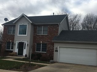 2216 W Broadland Dr, Dunlap, IL 61525