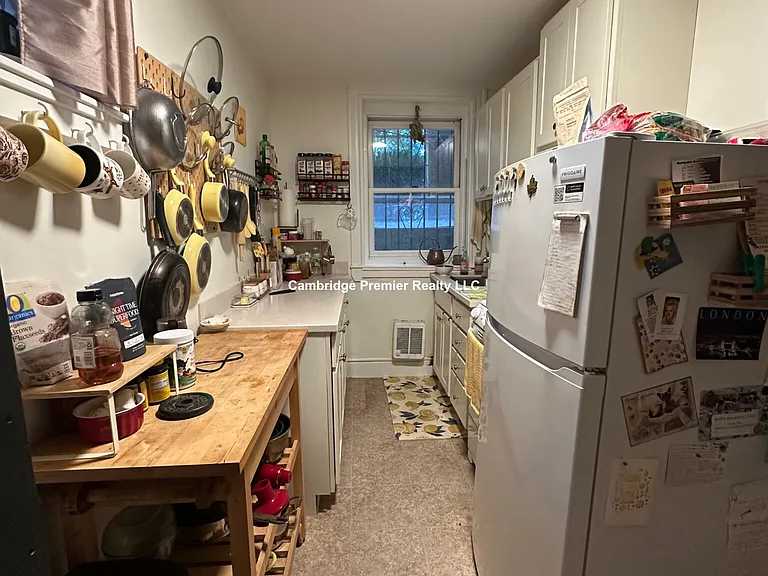 33 Concord Ave #5 — Photo 1