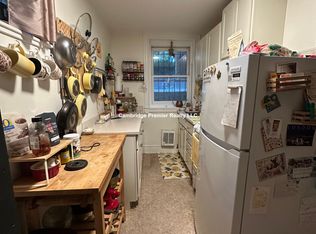 33 Concord Ave APT 5, Cambridge, MA 02138