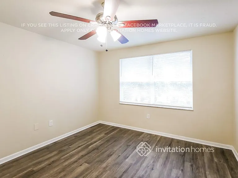 9337 NW 55th St — Photo 13