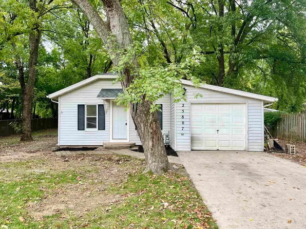 25807 Coolidge Ave, Elkhart, IN 46517