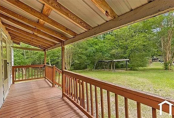 1252 Dogwood Rd — Photo 8