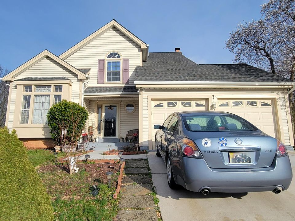 1st image of 13249 Stone Heather Dr