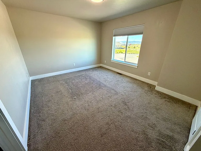 3267 Cabernet Dr. — Photo 16