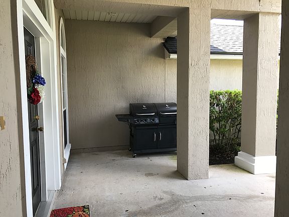 3rd image of 2391 Watermill Dr