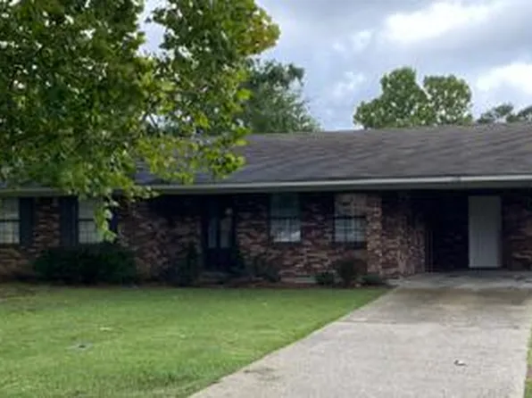 116 Trailwood Cir, Petal, MS 39465