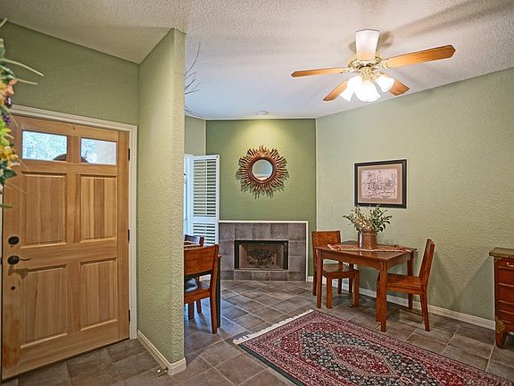 3rd image of 108 Oakwell Farms Pkwy