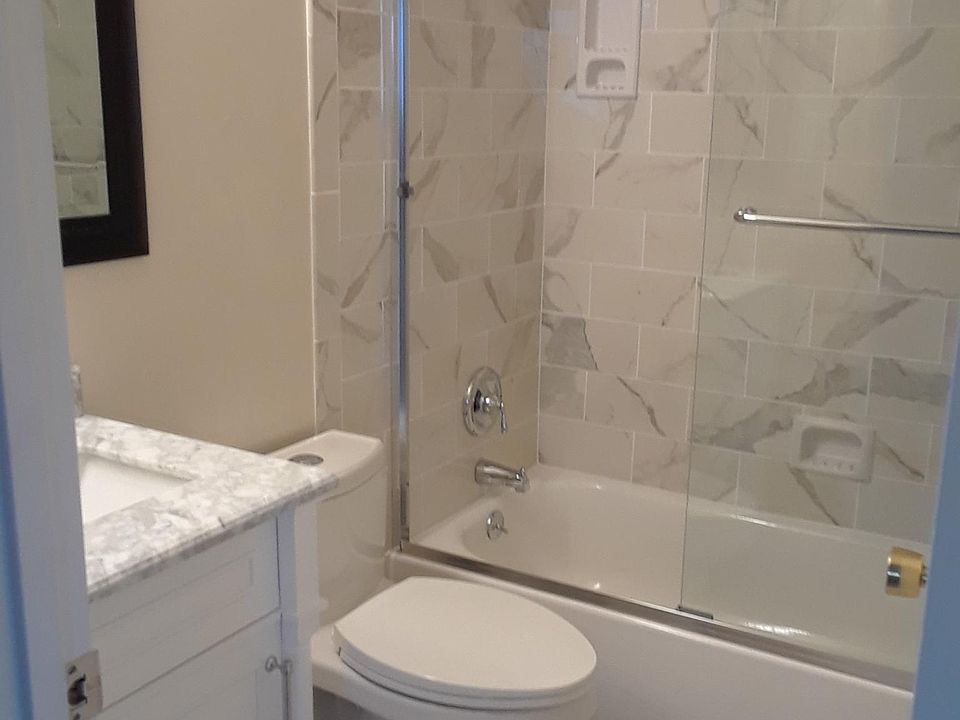2nd image of 4627 Victoria Ave