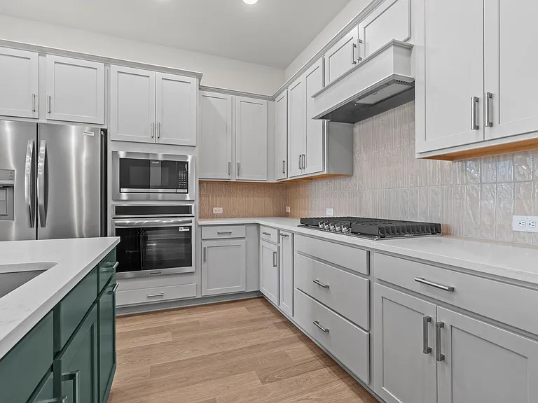 2718 Cottage Pl — Photo 4