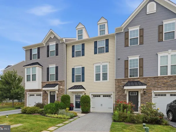 160 Mulberry Dr, Malvern, PA 19355
