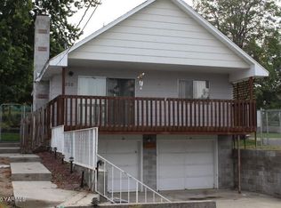 205 W Edison Ave, Sunnyside, WA