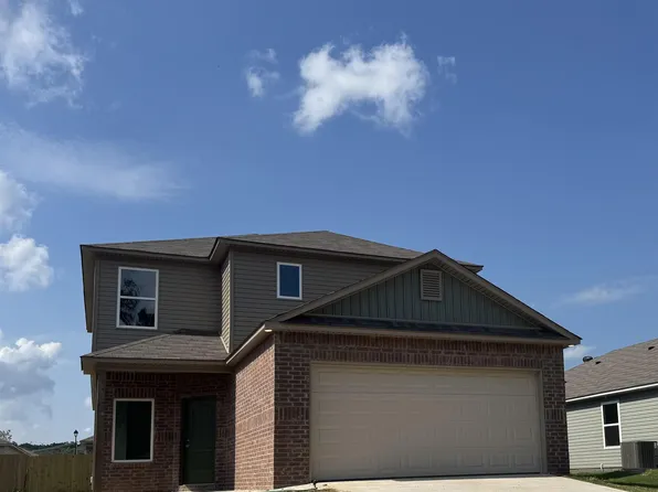 1267 Crotale St, Conway, AR 72034