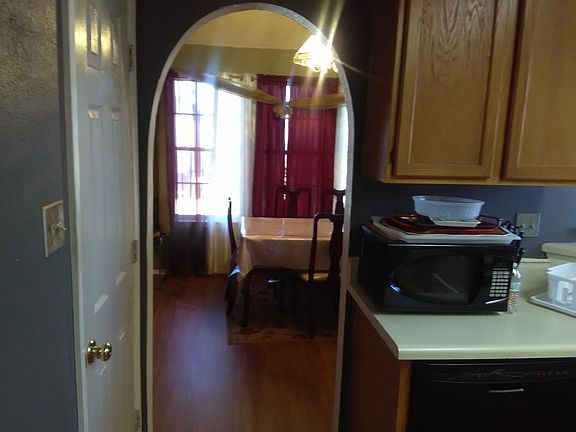 5th image of 1207 Saratoga Dr