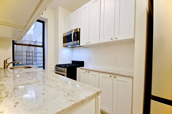 Rented by Compass | media 3