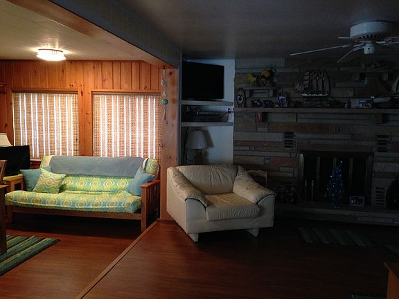 3rd image of 1880 Wolf Ln