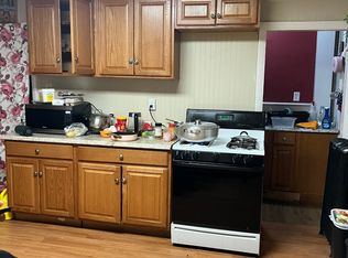 37 Rockaway St #1, Lynn, MA 01902