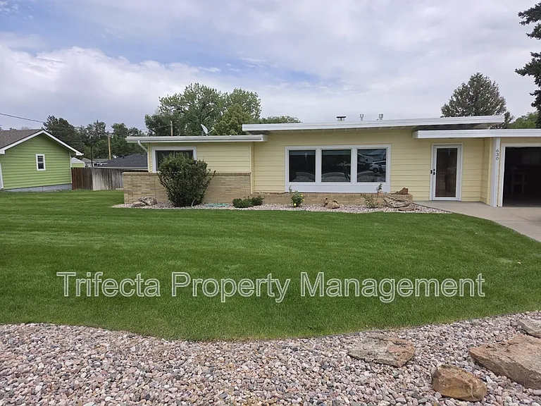 630 N Taft Hill Rd — Photo 1