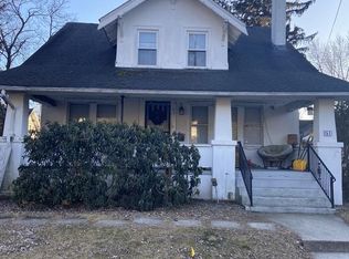 51 Belleclaire Ave, Longmeadow, MA 01106