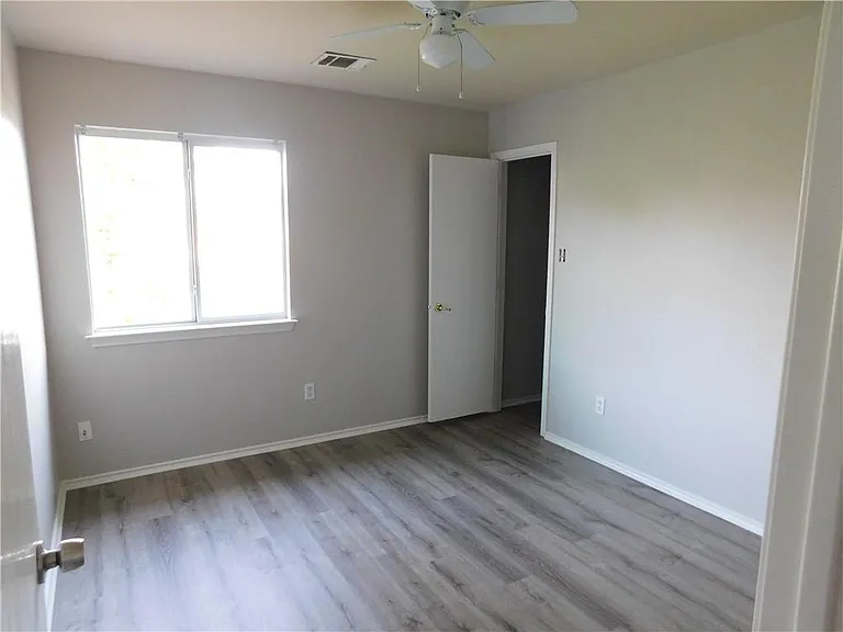 17701 Powder Creek Dr — Photo 9