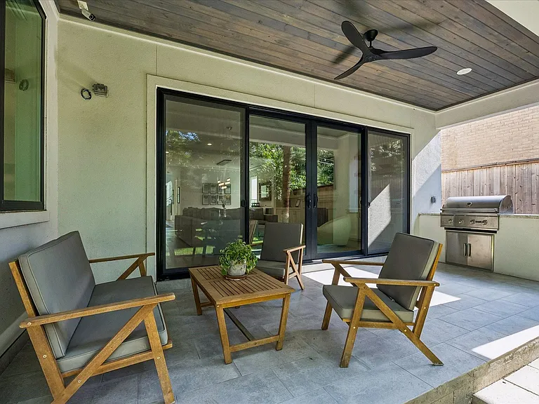 3020 University Blvd — Photo 22