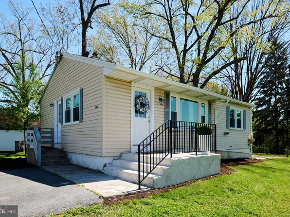 366 Strouse Ave, State College, PA 16803