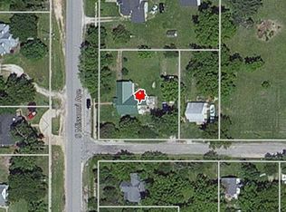 304 Missouri Ave, Marionville, MO 65705