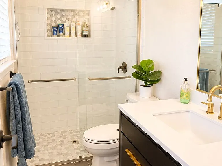 9002 Lodge Ct — Photo 24