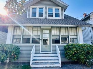 1927 9th St, Rensselaer, NY 12144