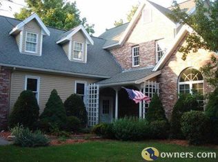 172 East St, Foxboro, MA 02035