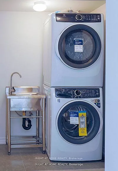 11 Telegraph St #FULL — Photo 42