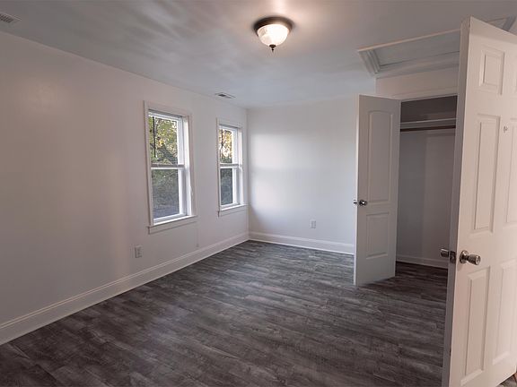 2nd image of 2021 National St #2