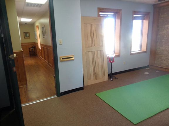 3rd image of 402 Peoples St Ste 4A