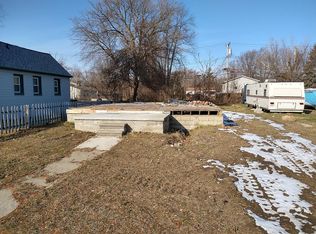 42431 Orchard St, Clinton Township, MI 48036