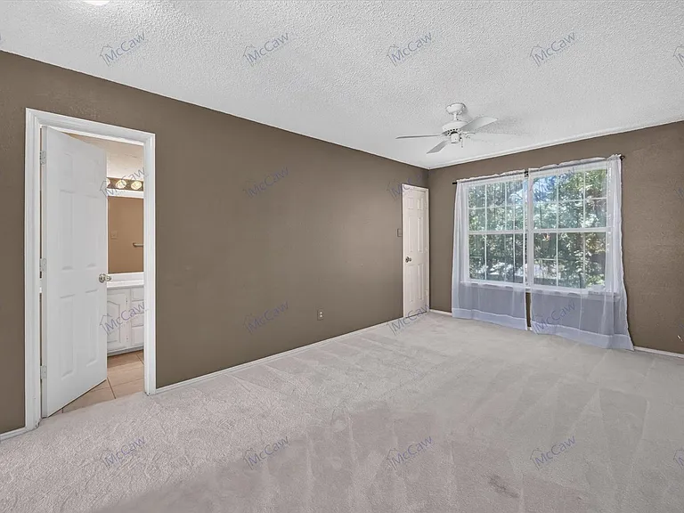 7845 Ember Oaks Dr — Photo 11