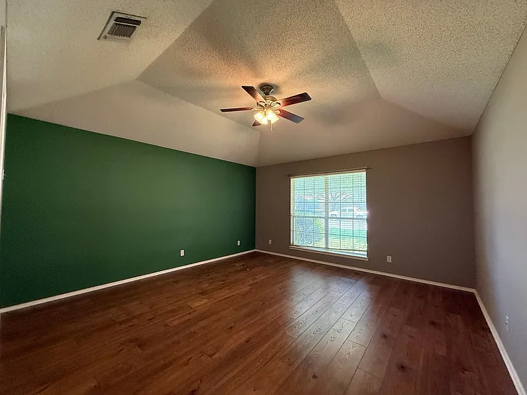 3501 Grandview Dr — Photo 11
