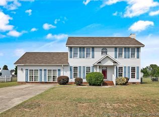608 Torhunta Dr, Hope Mills, NC 28348